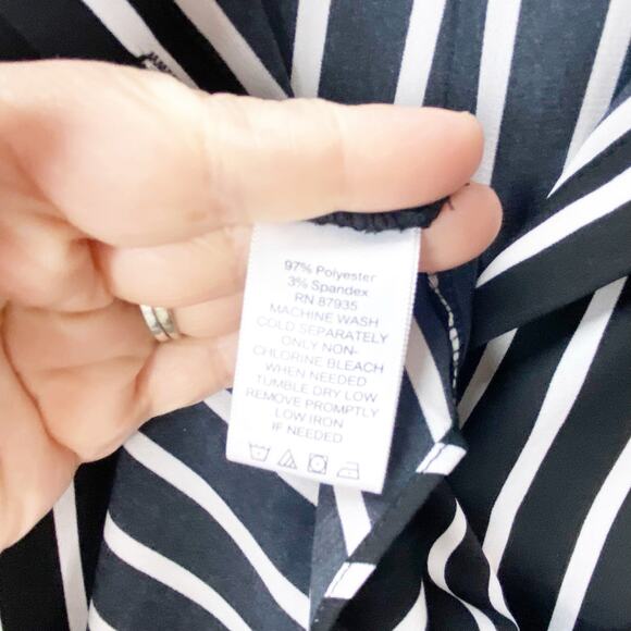 QVC Susan Graver 20W Womens Black/White Striped Collared Button-Up Shirt - Picture 5 of 8